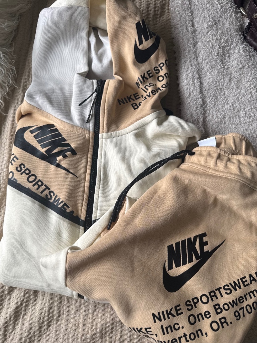 Nike tech hoodie pants set